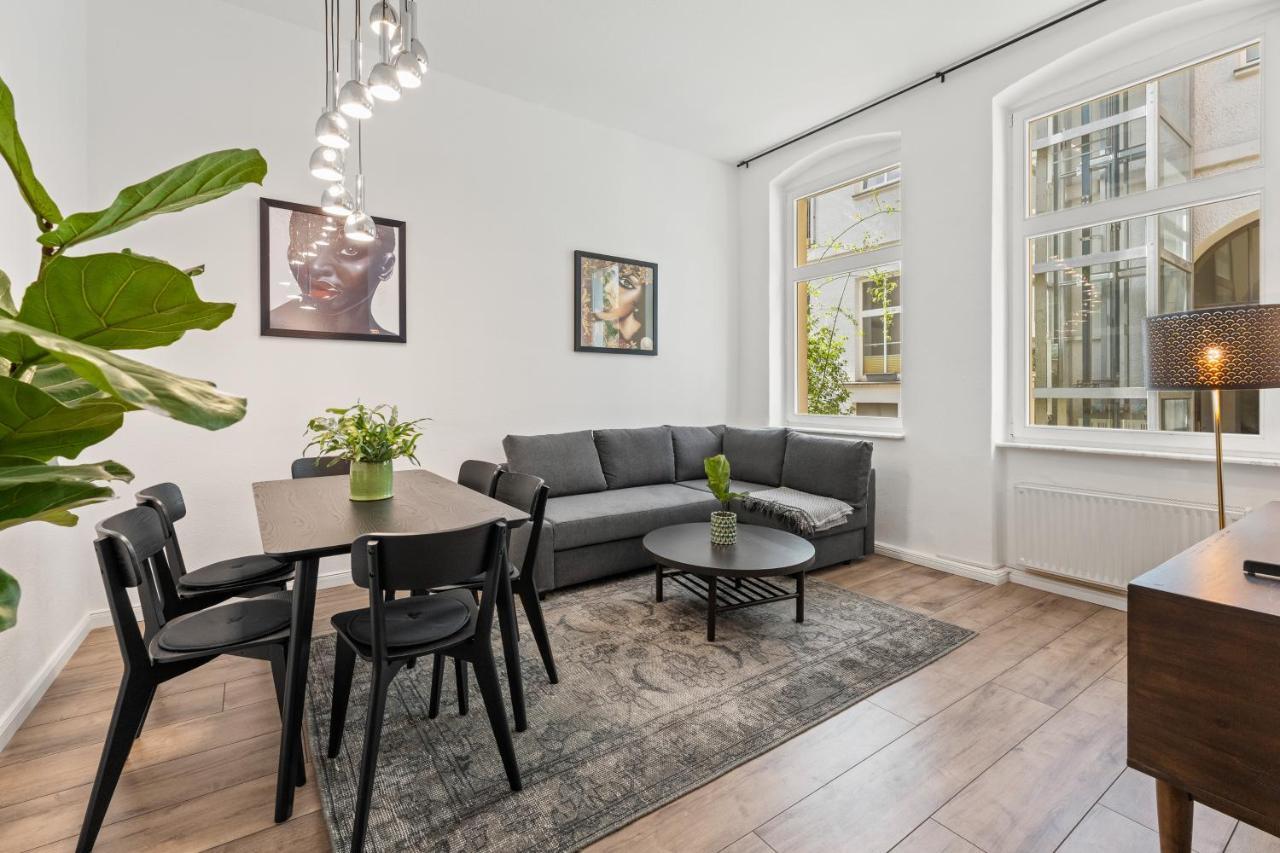 The Tieckstr Loft For Up To 7 People With 2 Bathrooms Berlin Bagian luar foto