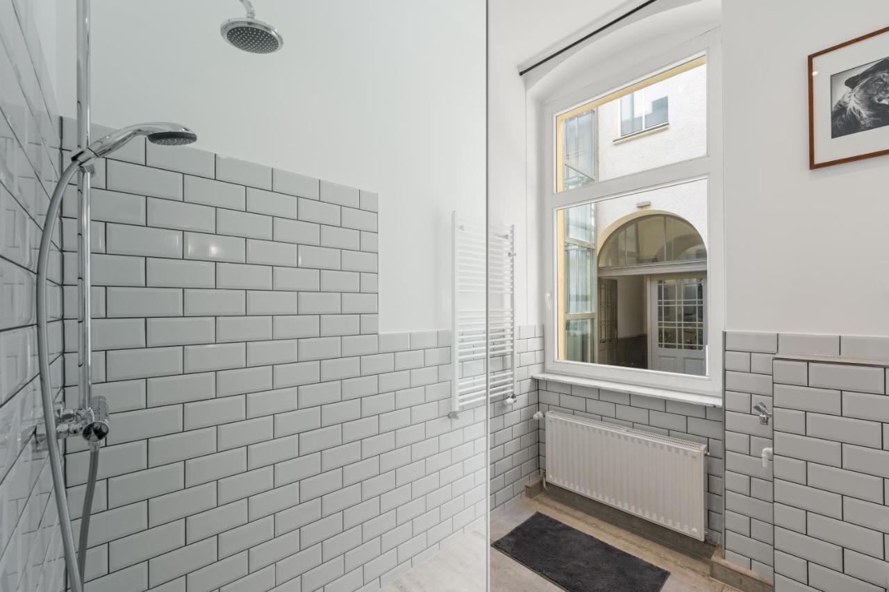 The Tieckstr Loft For Up To 7 People With 2 Bathrooms Berlin Bagian luar foto